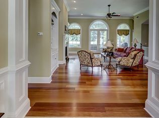 1 Clyde Ln, Hilton Head Island, SC 29926