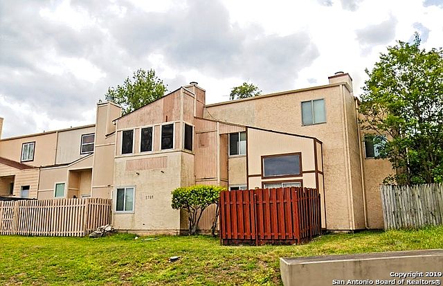 1st image of 1766 Thousand Oaks Dr