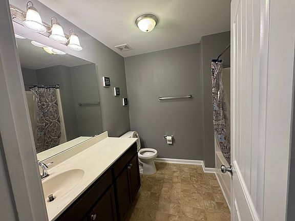 4th image of 3908 Glencorra Dr