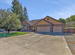 476 La Contenta Dr, Valley Springs, CA
