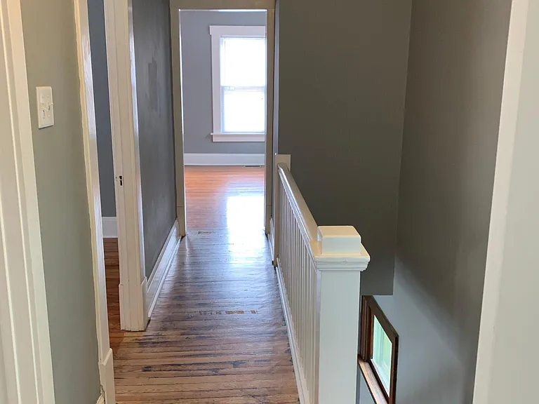 379 E Tompkins St — Photo 11