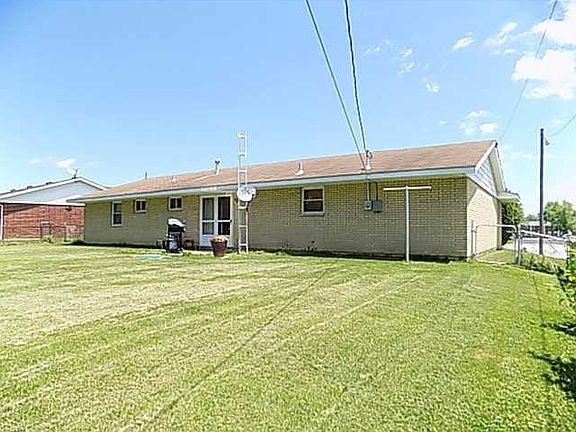 2nd image of 234 S 1st St