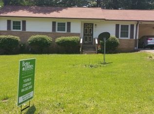 735 Fairwood Dr, Spartanburg, SC 29306