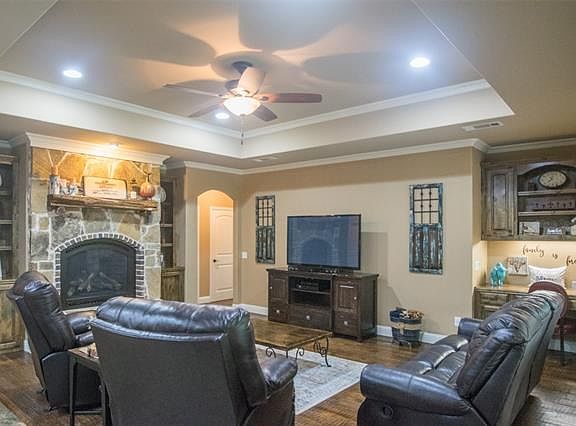 5th image of this home