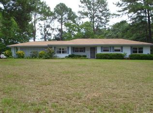 819 S Main St, Headland, AL 36345