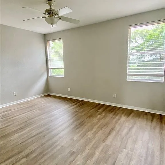 8929 Spring Mountain Way — Photo 11