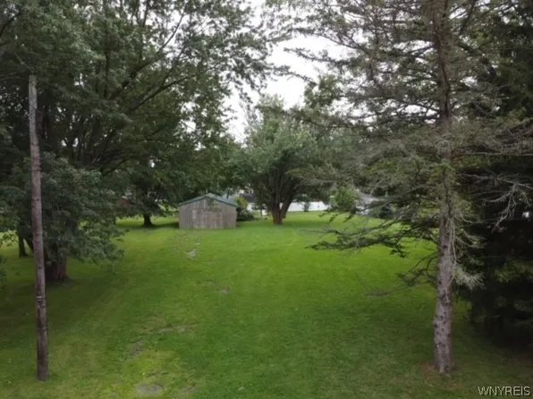 43 Manchester Rd #26, East Aurora, NY 14052