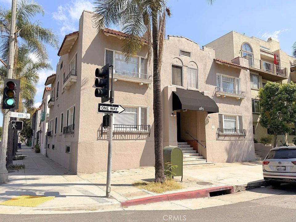 1st image of 463 W 6th St