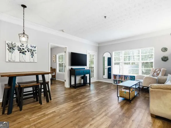 213 Bentley Pl, Tucker, GA 30084