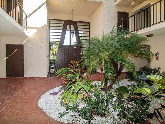 3rd image of 1800 SE Saint Lucie Blvd APT 5-304