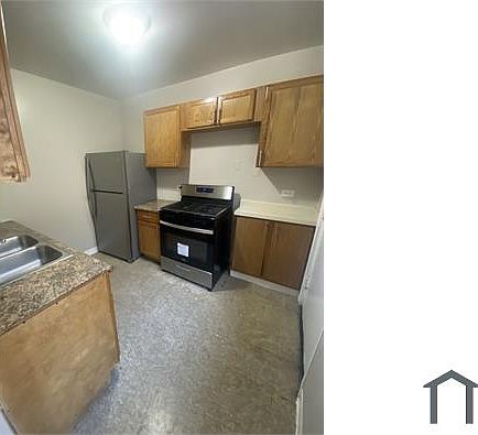 5th image of 6930 S Oglesby Ave #3021