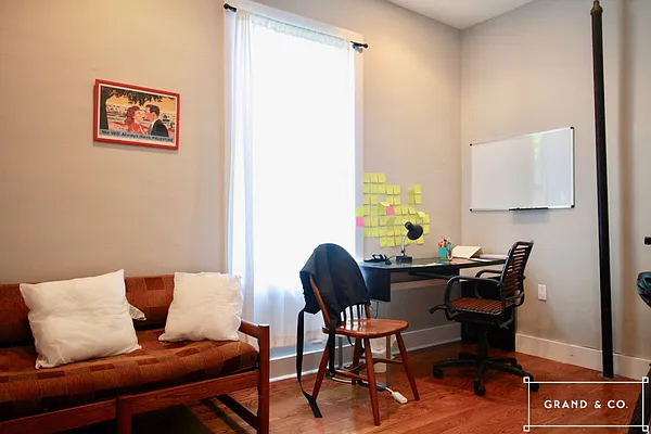 Rented by Grand & Co. | media 5