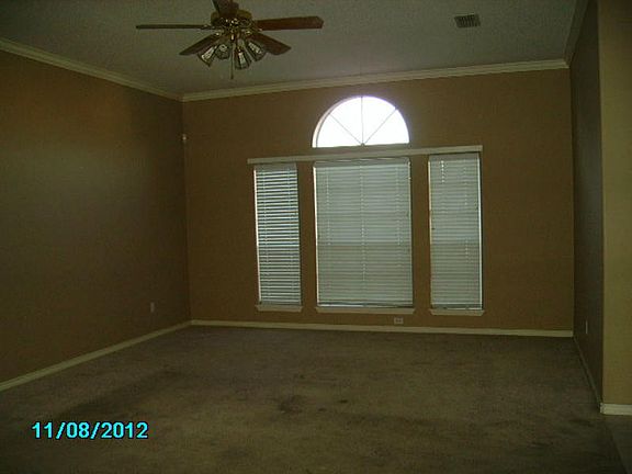 3rd image of 4202 Sugar Magnolia Dr