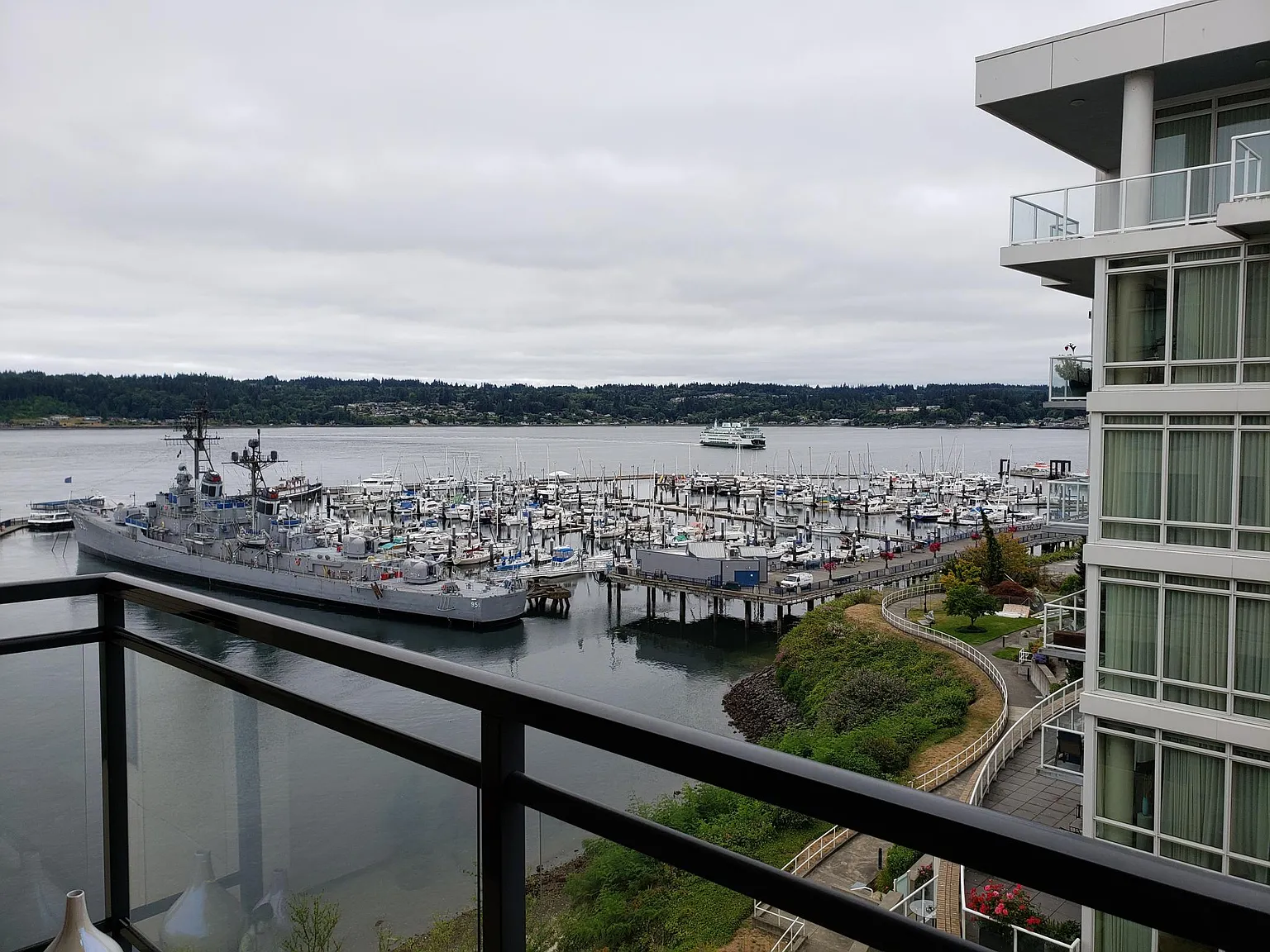 400 Washington Ave — Photo 1