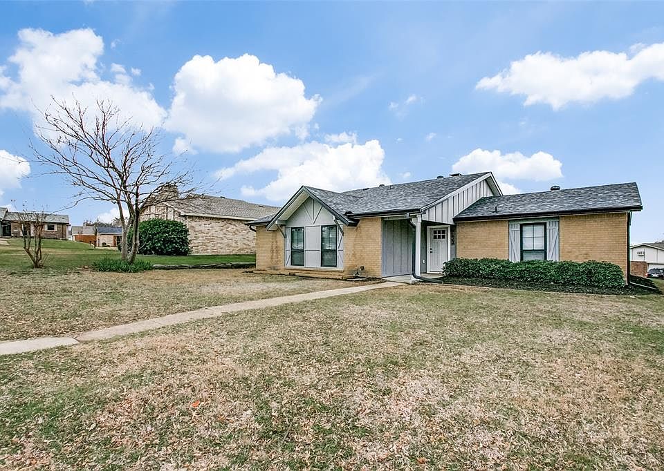 1st image of 2623 Briar Hill Dr