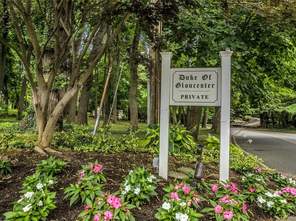 22 Duke Of Gloucest, Manhasset, NY 11030