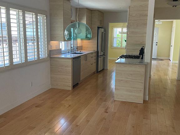 3rd image of 3979 Gaffney Ct