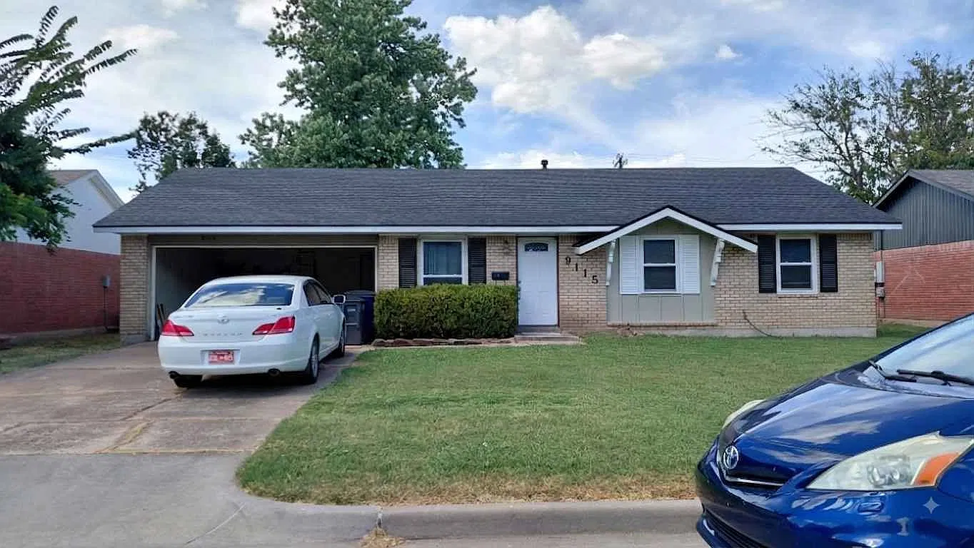 3 bed, 1170 sqft, $1,500 — Photo 1