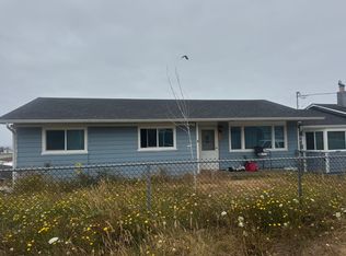 29730 Hillcrest St, Gold Beach, OR 97444
