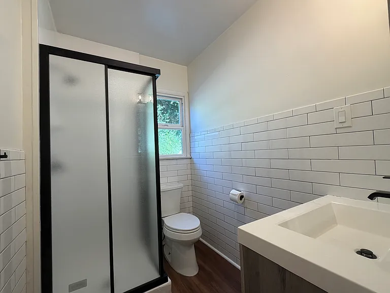 279 Lake Sherwood Dr — Photo 16