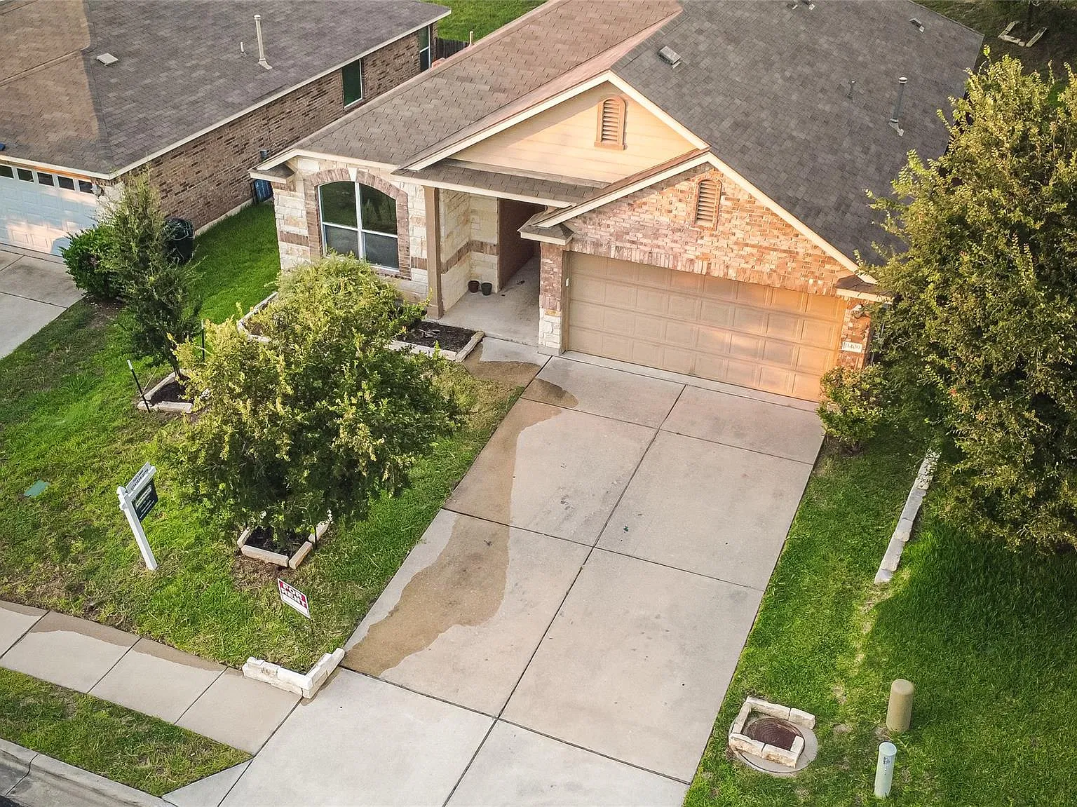 3 bed, 2.0 bath, 1685 sqft, $1,950 — Photo 3