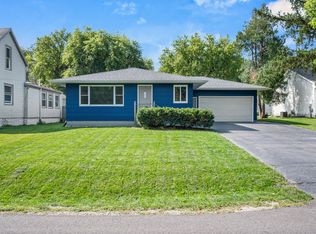 222 Central Ave, Genoa, IL 60135