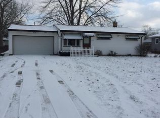 6025 Engle Rd, Brookpark, OH 44142