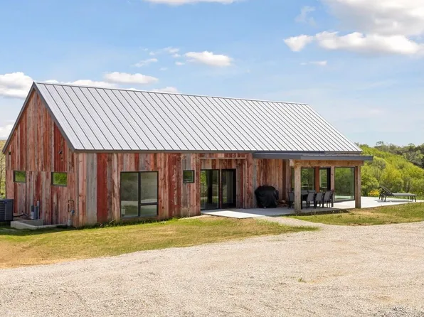 32637 Grit Rd, Lanesboro, MN 55949