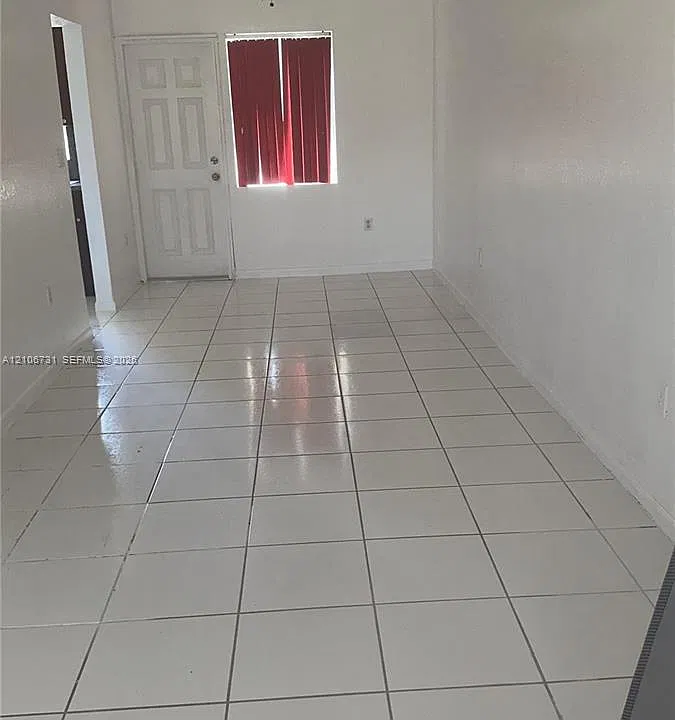 306 NW 84th Ter #306