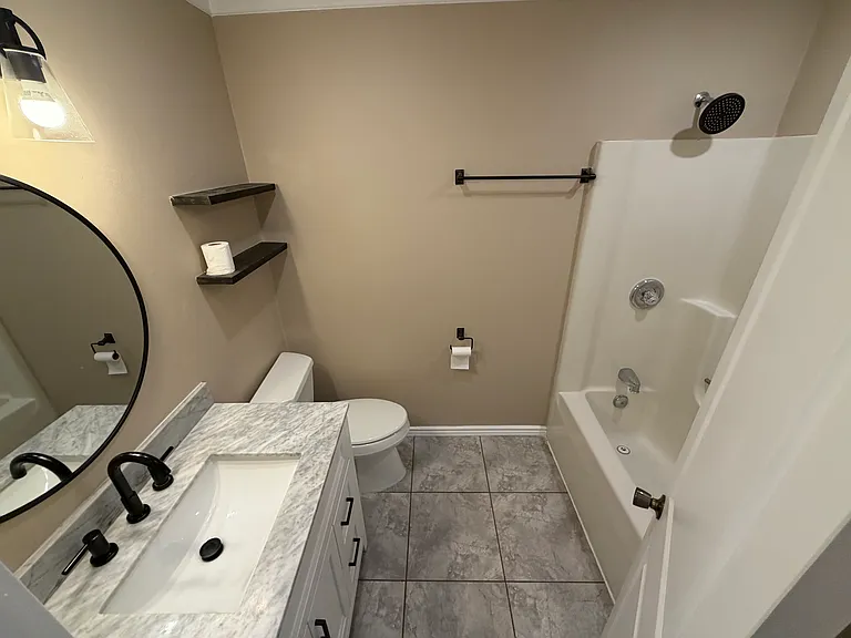 4450 State Route 364 — Photo 6