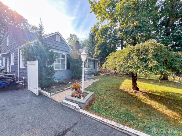 1295 Marion Ave, Plainfield, NJ 07060