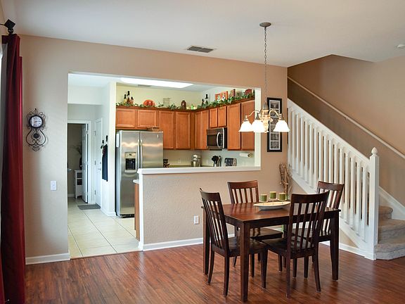 3rd image of 1028 Berkman Cir