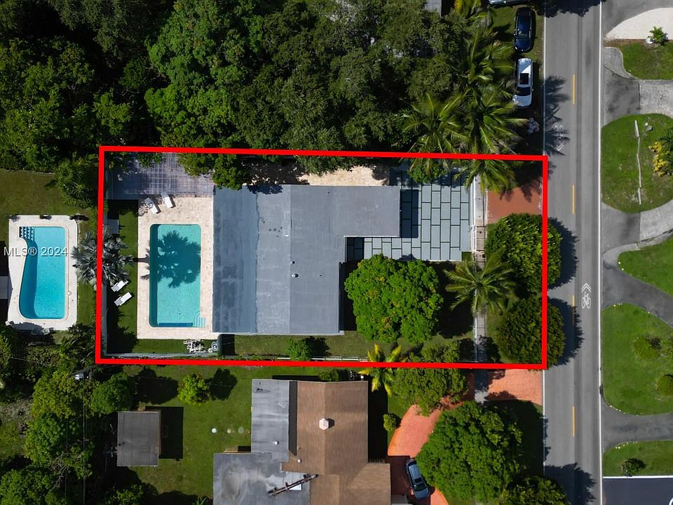 1st image of 15001 NE 10th Ave