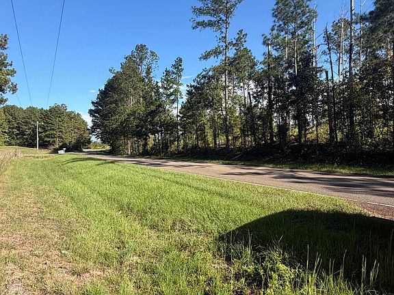 4th image of Coons Mill Rd