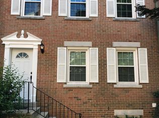 7826 Stovall Ct, Lorton, VA 22079