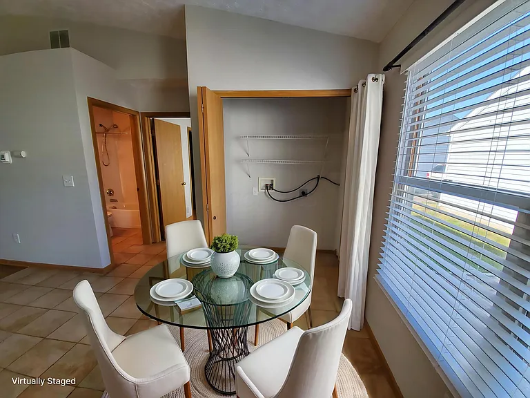 1803 Canopy Ln — Photo 20