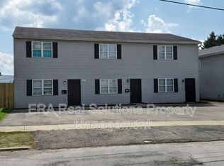 201 John St APT B, Hillsboro, OH 45133