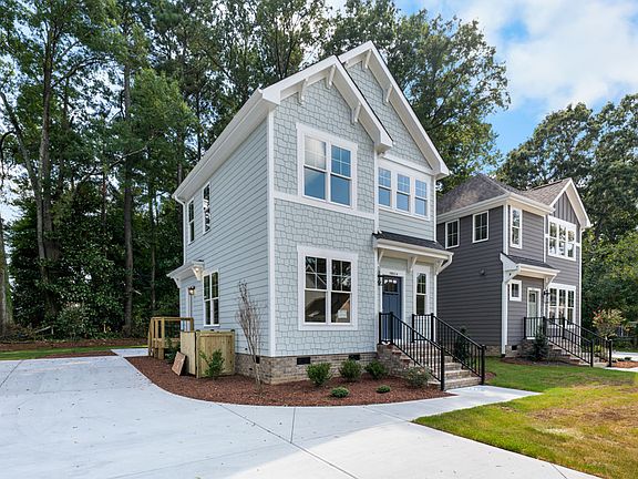 2nd image of 2803 A Fawn Ave
