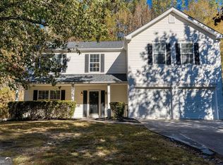 642 Crestworth Xing, Powder Springs, GA 30127