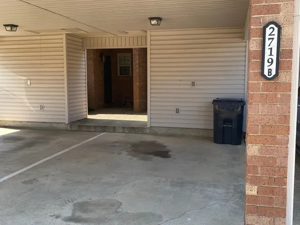 2719 Greenbriar Dr, Jonesboro, AR 72401