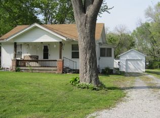 2701 Excello Dr, Saint Joseph, MO 64503