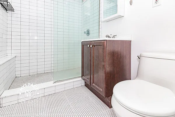 Rented by MySpaceNYC | media 22