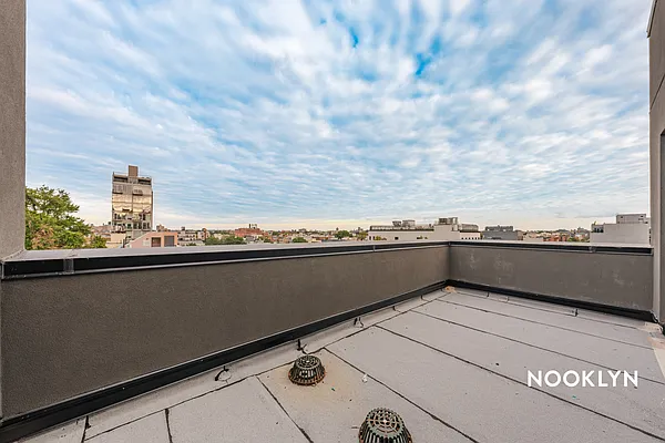 Rented by Nooklyn NYC LLC | media 10