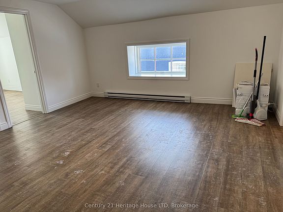 4th image of 333 Ridge Rd N #2