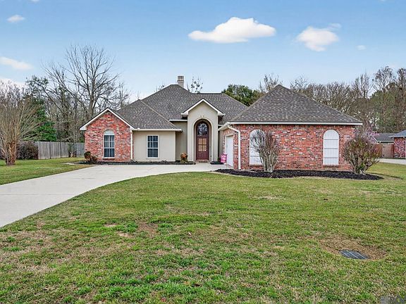 3rd image of 8589 R Dawes Dr