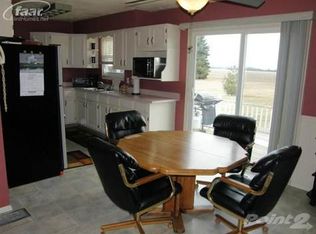 19323 Amman Rd, Chesaning, MI 48616