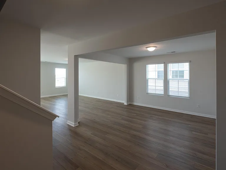 815 N Desert Orchard Ln — Photo 6
