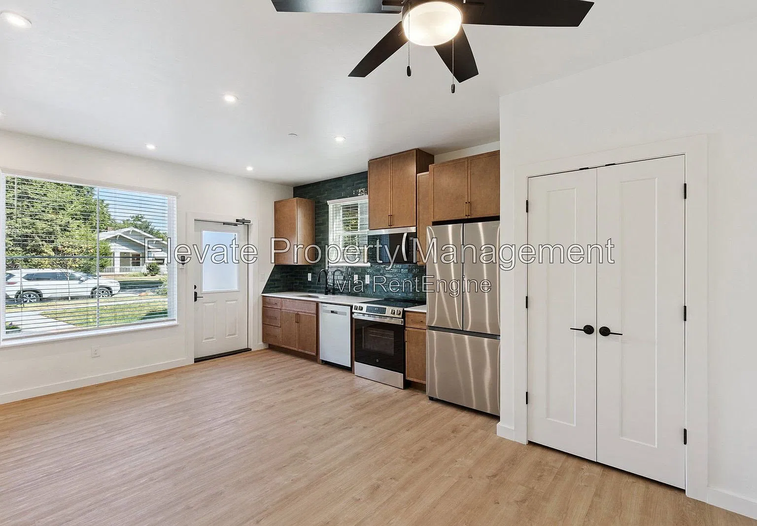 1624 NW 17th St — Photo 3