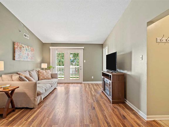 2nd image of 902 Hanna Place Ct APT C