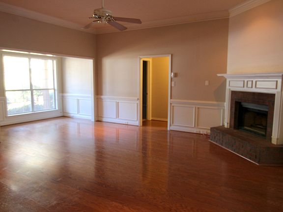 Great Room / Sitting Area